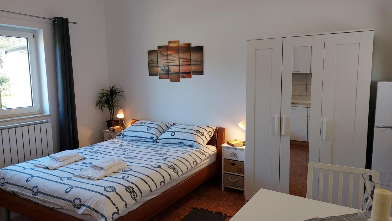 Soline Ada Pjescana Uvala Exterior foto