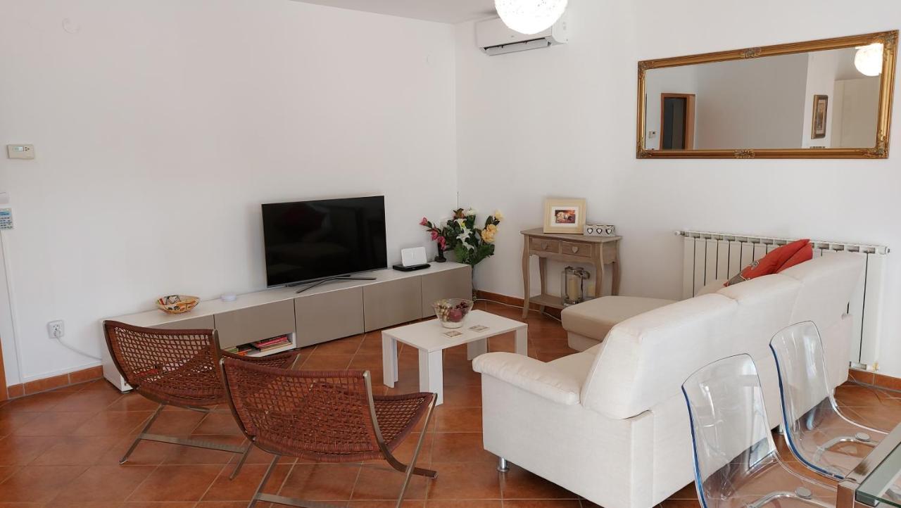 Soline Ada Pjescana Uvala Exterior foto